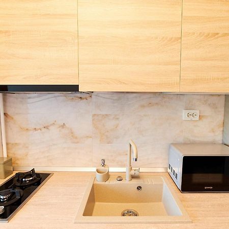 Uptown Apartments Яссы Номер фото
